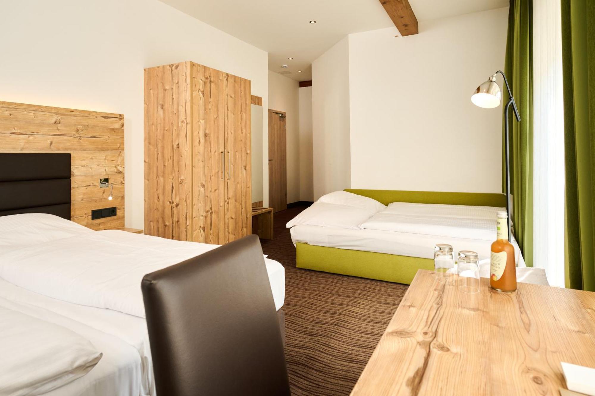 Hotel Schneider Allersberg Exteriör bild