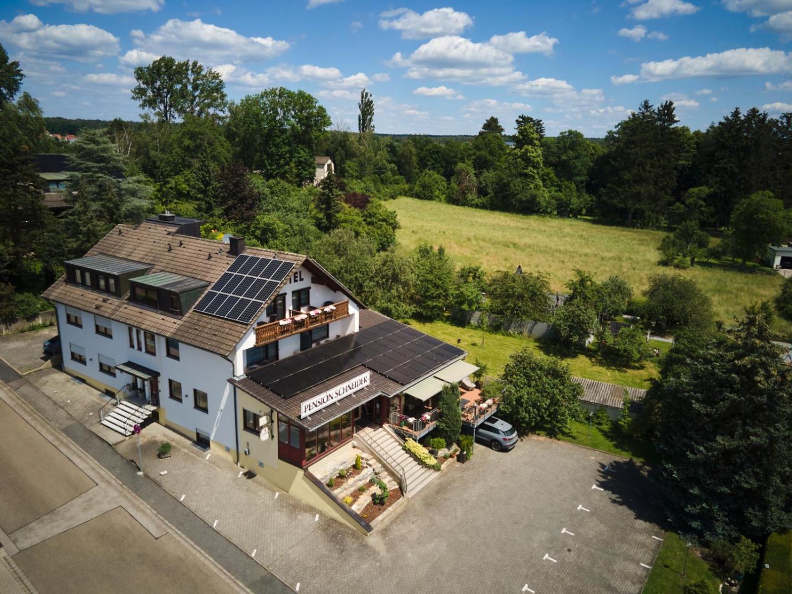 Hotel Schneider Allersberg Exteriör bild
